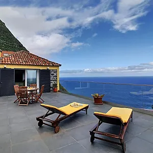  Ferienhaus Refugio Do Ilheu